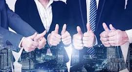 صورة فريق العمل